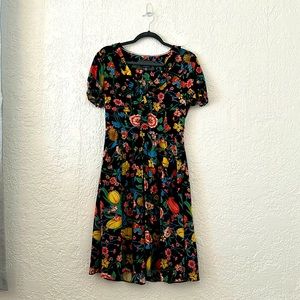 Maeve Bloedel Dress Size 4 (excellent condition)